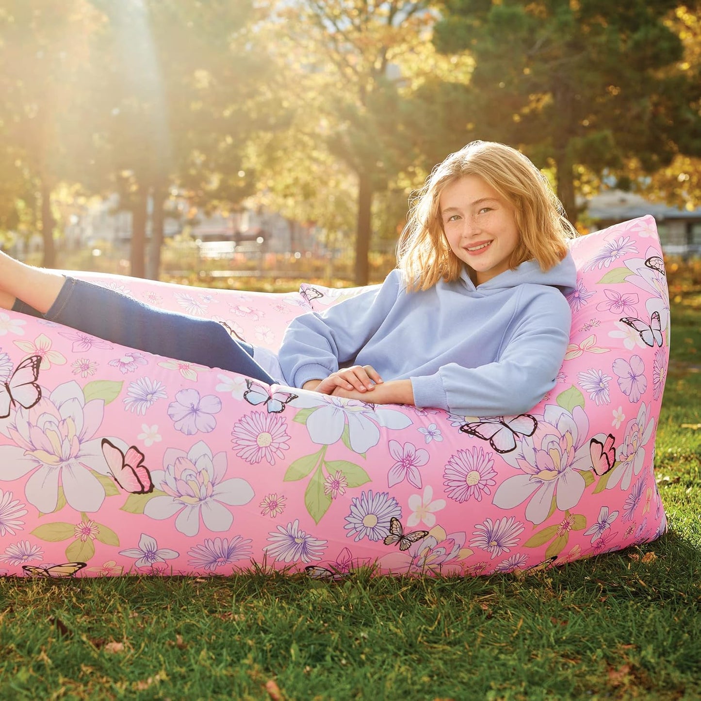 Three Cheers For Girls Butterfly Inflatable Outdoor Lightweight Lounge Chair: