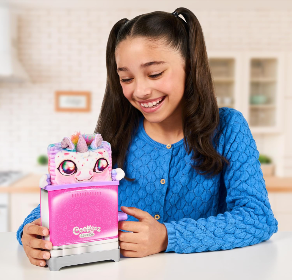 Cookeez Makery Toasty Treatz Surprise Toaster Playset