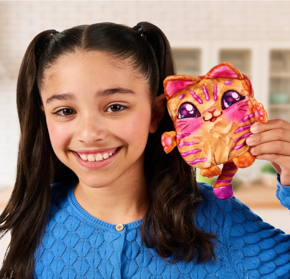 Cookeez Makery Toasty Treatz Surprise Toaster Playset