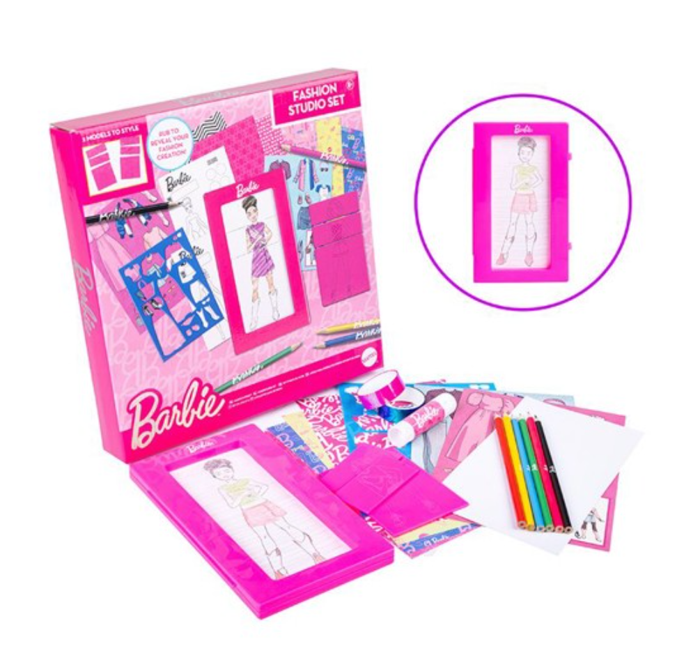 Barbie Fashion Scrapbook – Design, Style & Create Your Own Trendy Looks!
