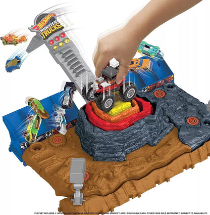 Hot Wheels Monster Trucks Ultimate Crush Yard