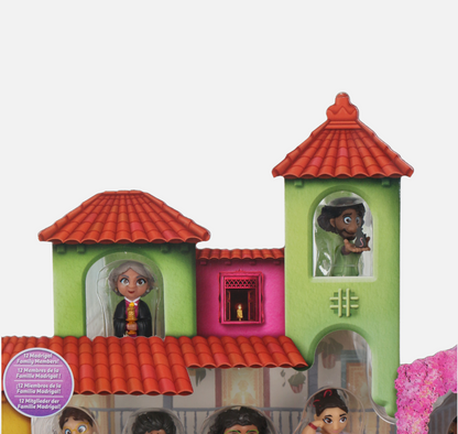 Disney Encanto Collectible Figures Family Pack