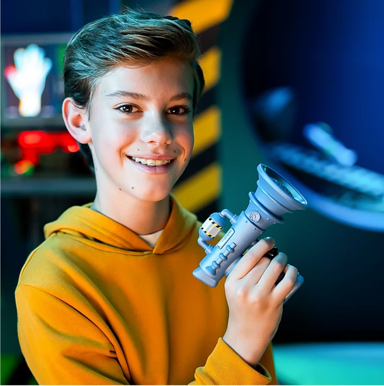 Despicable Me 4 – Mini Fart Blaster Toy with 8 Hilarious Sounds